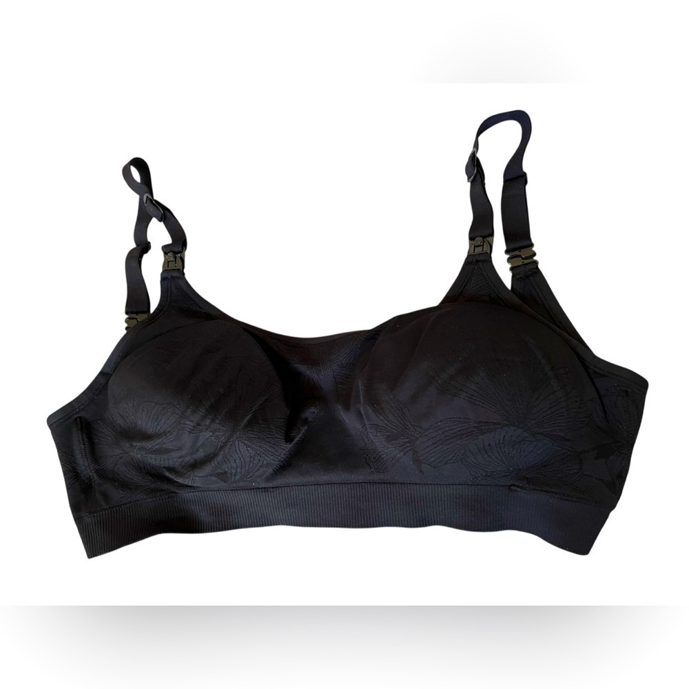 Bravado designs Large nursing bra soft, adjustable & excellent condition padded